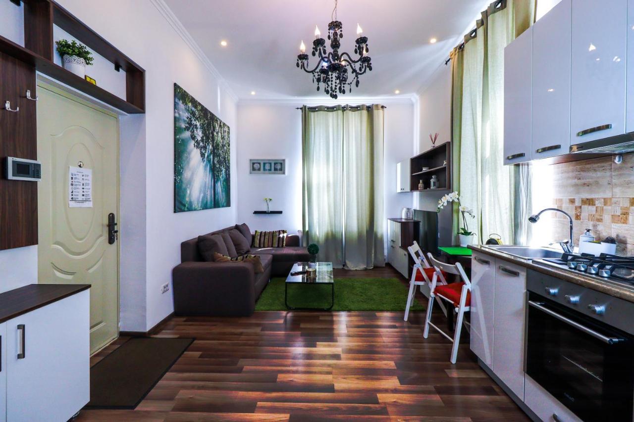 Downtown Central University Apartament - Cal1 ブカレスト エクステリア 写真