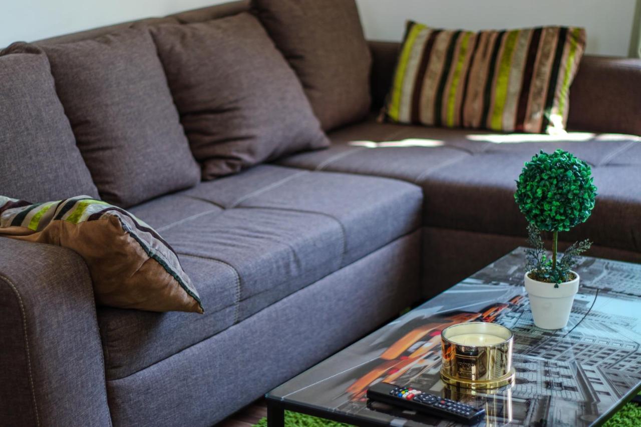 Downtown Central University Apartament - Cal1 ブカレスト エクステリア 写真